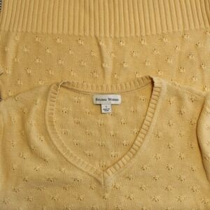 Studio Works $48 Small Golden Yellow Pointelle Knit V-Neck Pullover Sweater